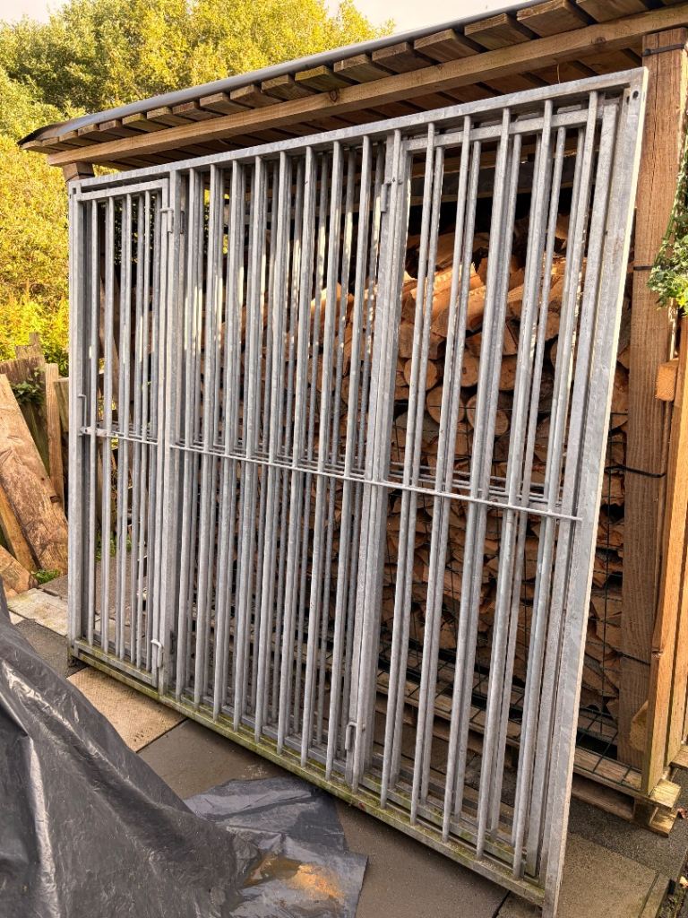 Dog Kennel Panels 