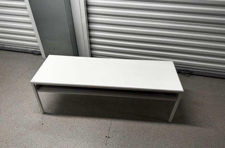 Ikea NYBODA Coffee table w reversible table top white/gray
