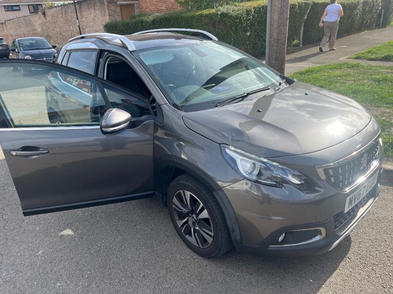 Peugeot, 2008, Hatchback, 2017, Manual, 1199 (cc), 5 doors