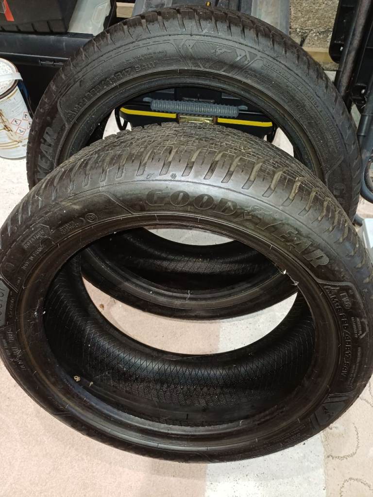 Goodyear Vector Tyres x 2 225 45 17