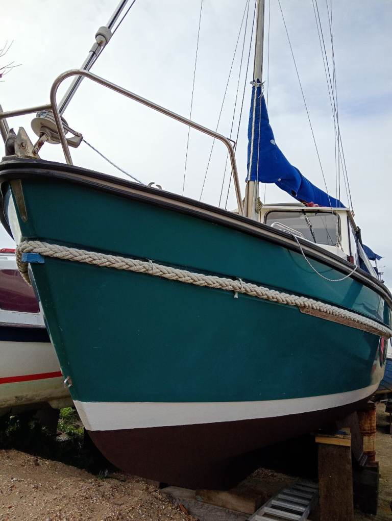 Hardy 21 motorsailer