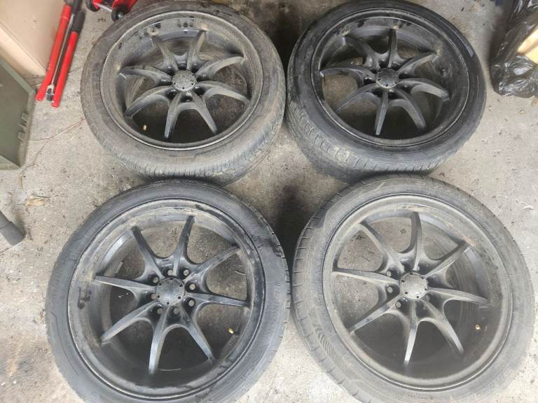 17 inch multifit 4 stud alloy wheels