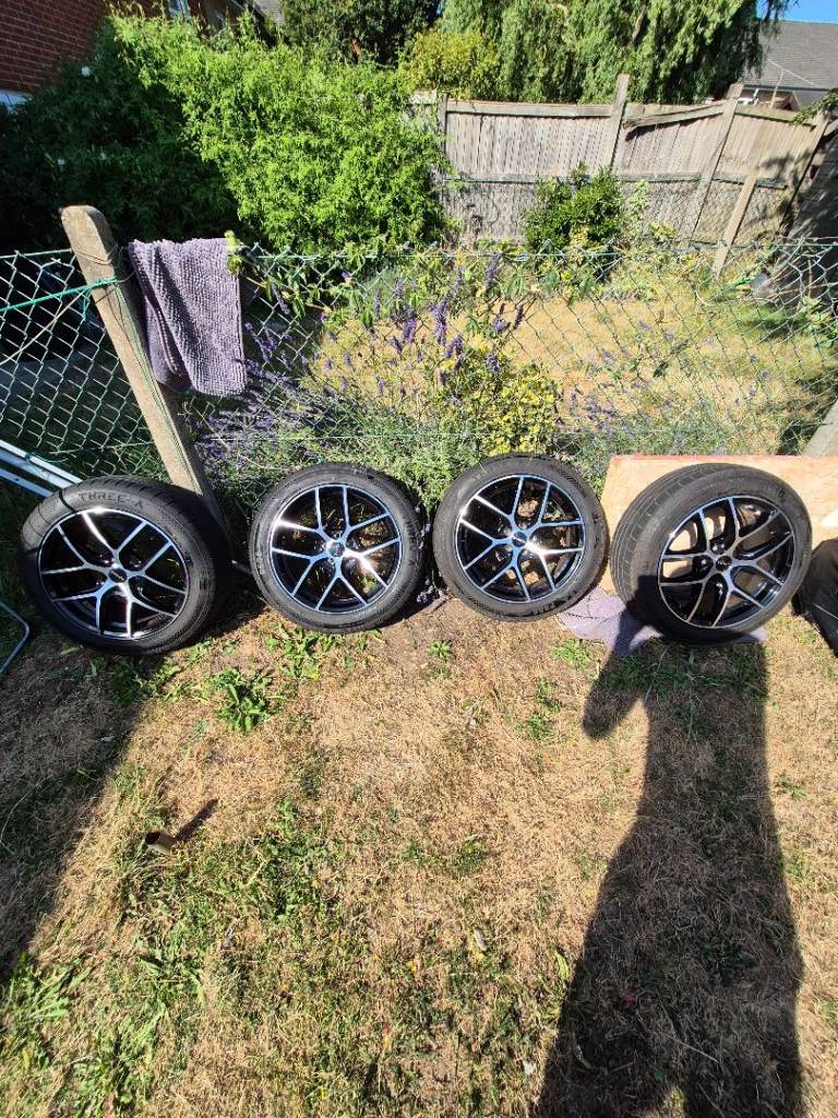 18" alloys and tyres
