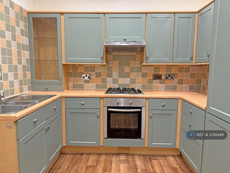 3 bedroom house in Station Road, Caton, LA2 (3 bed) (#2741449)