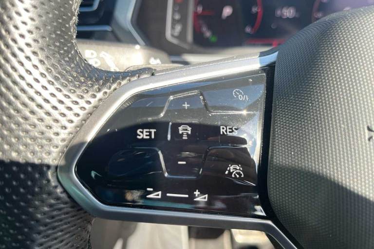 2024 Volkswagen Tiguan 2.0 TDI R-Line 5dr DSG SUV Diesel Automatic