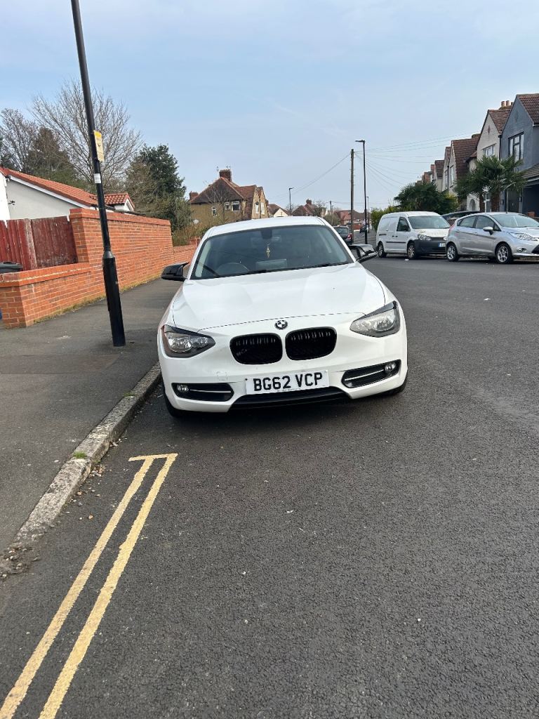 BMW, 1 SERIES, Hatchback, 2012, Manual, 1598 (cc), 3 doors