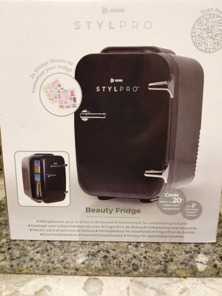 Brand new in box mini fridge £40