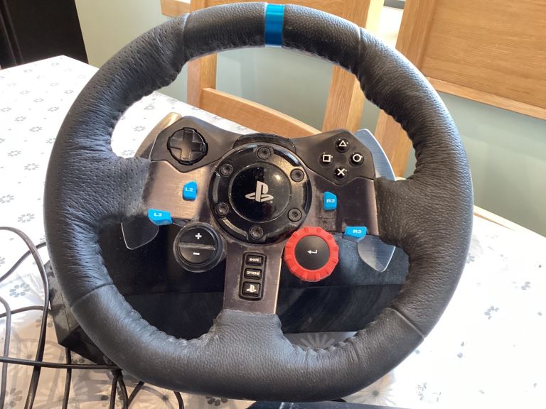 Logitech g29 racing wheel and pedals
