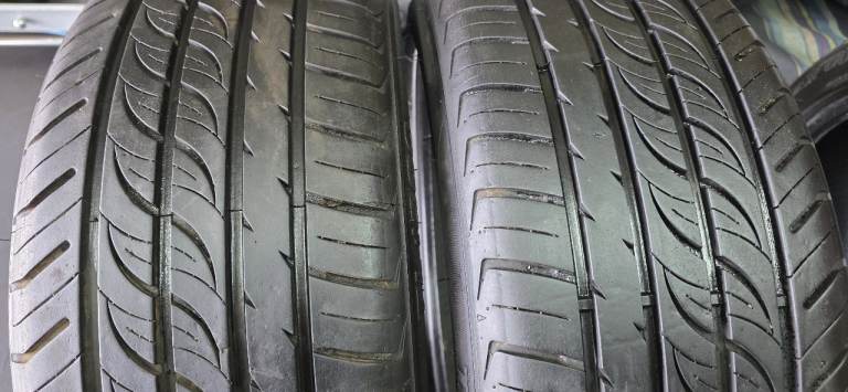 215 45 17   2 x tyres Toledo TL1000