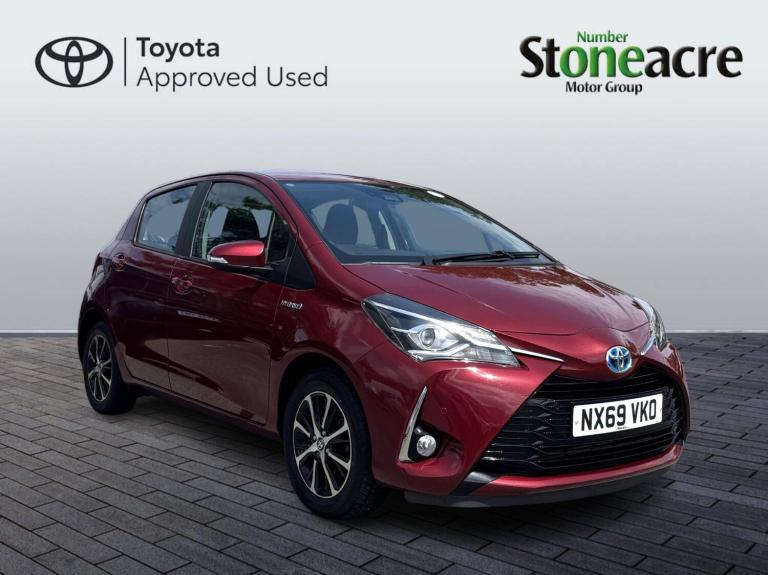 2019 Toyota Yaris 1.5 VVT-h Icon Tech Hatchback 5dr Petrol Hybrid E-CVT Euro 6 (s/s) (100 ps) HAT...