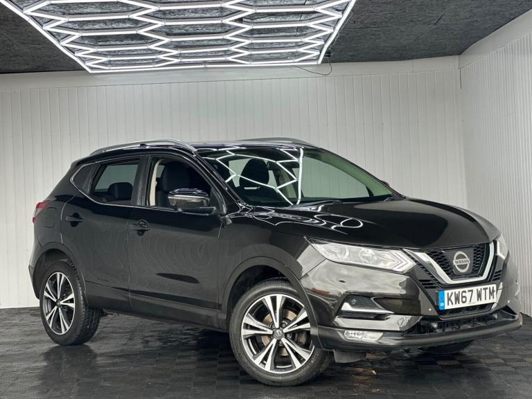 2017 Nissan Qashqai 1.5 dCi N-Connecta 5dr HATCHBACK Diesel Manual