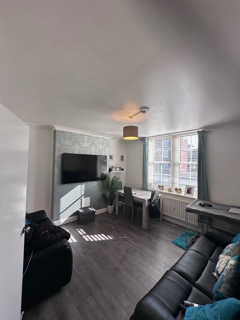 Two bedroom secure tenancy swap for 2 or 3 bedroom 