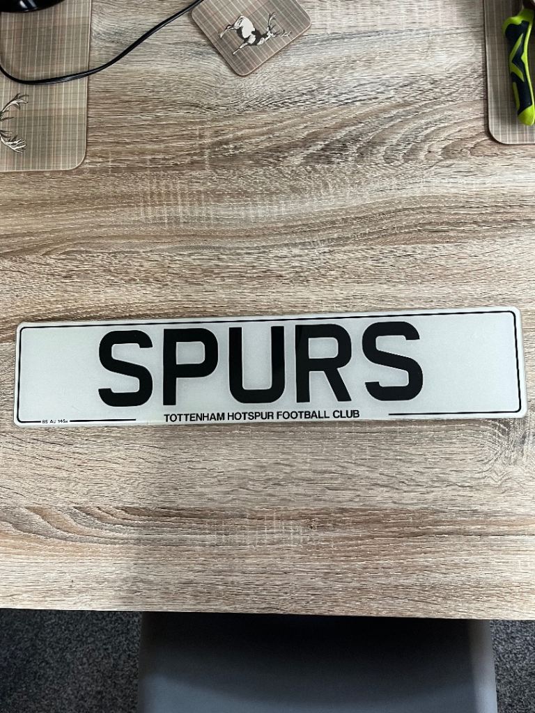 Spurs number plate