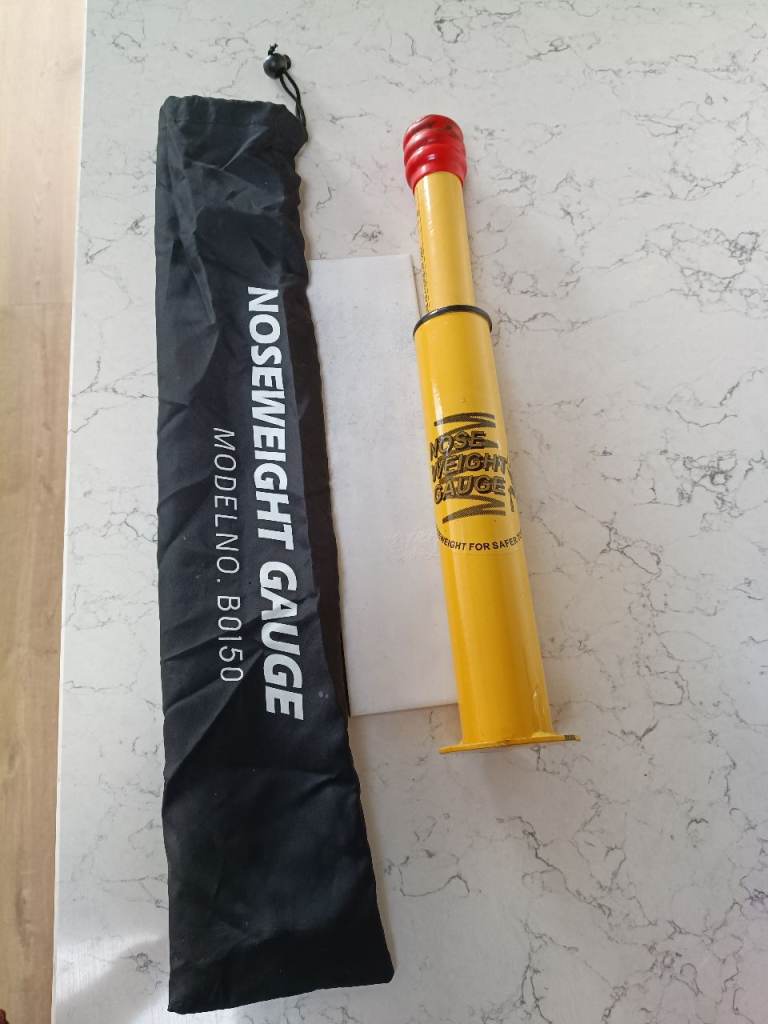 Nose weight gauge Model B0150 with carry bag for caravan/trailer use