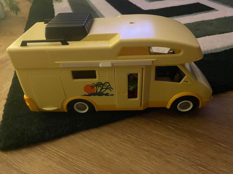 Playmobil 3647 Family Camper