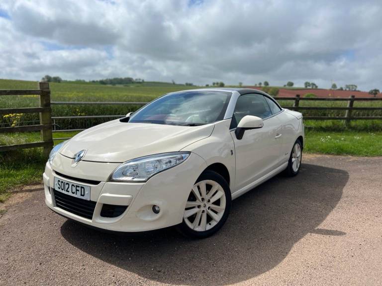 Renault, MEGANE, Convertible, 2012, Manual, 1397 (cc), 2 doors