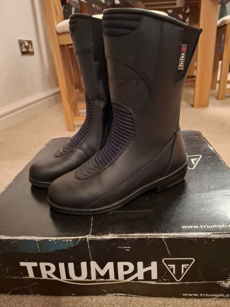 Triumph motorcycle boots Ladies size 37