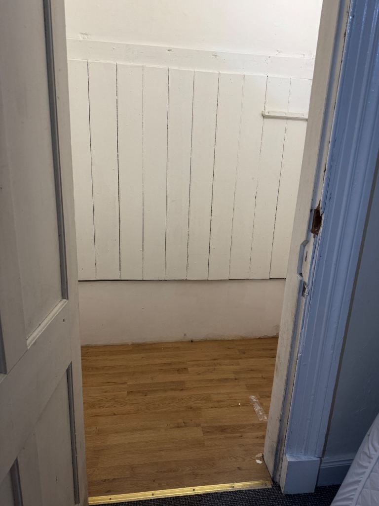 Large spacious double room