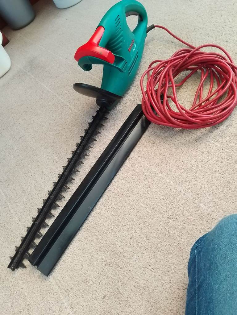 Bosch Corded Hedge Trimmer For Parts, collect Belper 