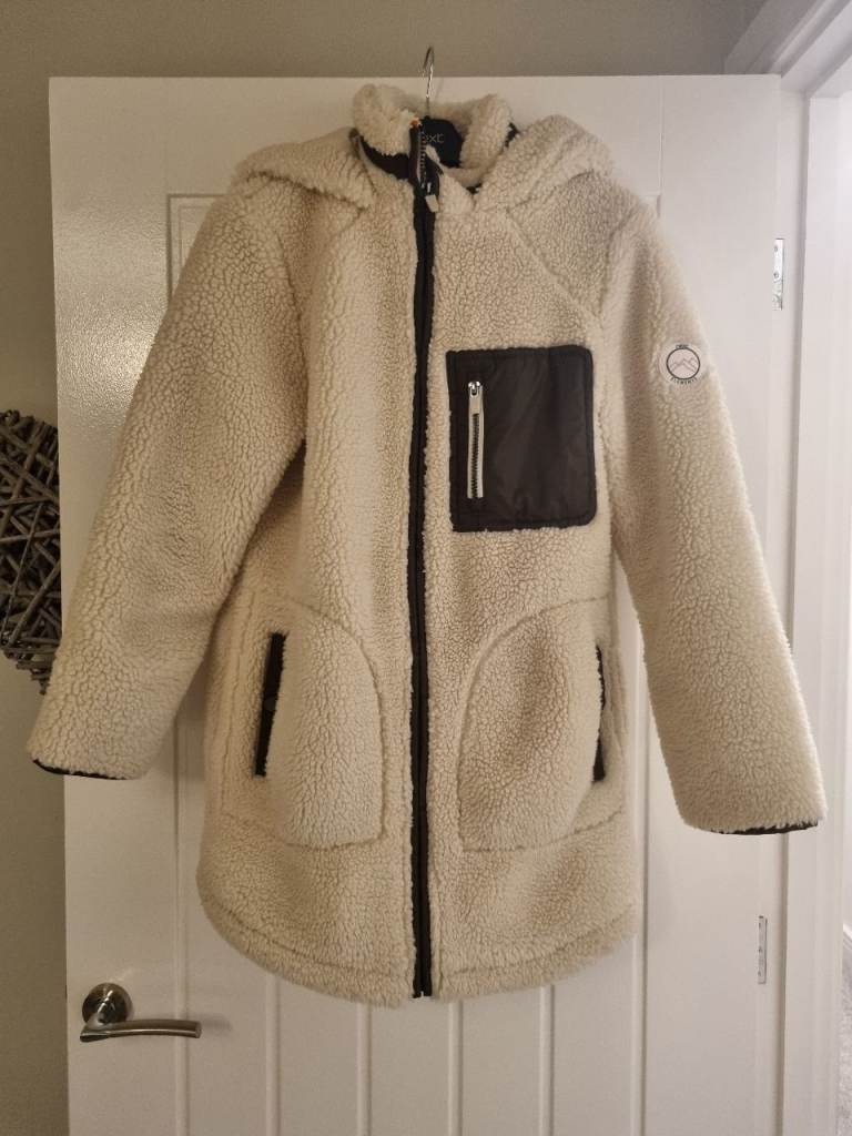 Thick wind protection cream coat 