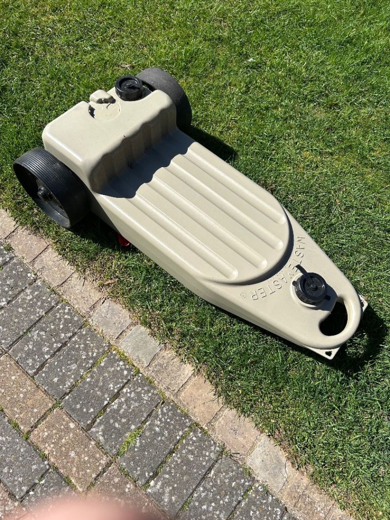 Waste water container 