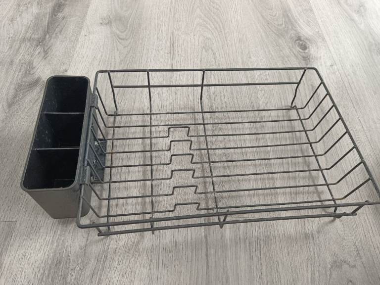 Free Metal dish drainer 