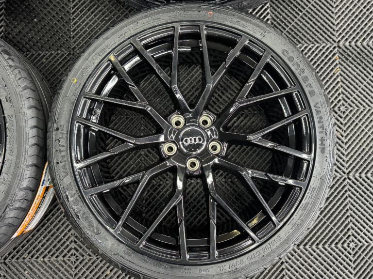 NEW 19” inch Rs v8 Rs3 Rs4 S3 Alloys Wheels Audi A3 5x112 A4 A6 Tt Scirocco Caddy Vw golf r