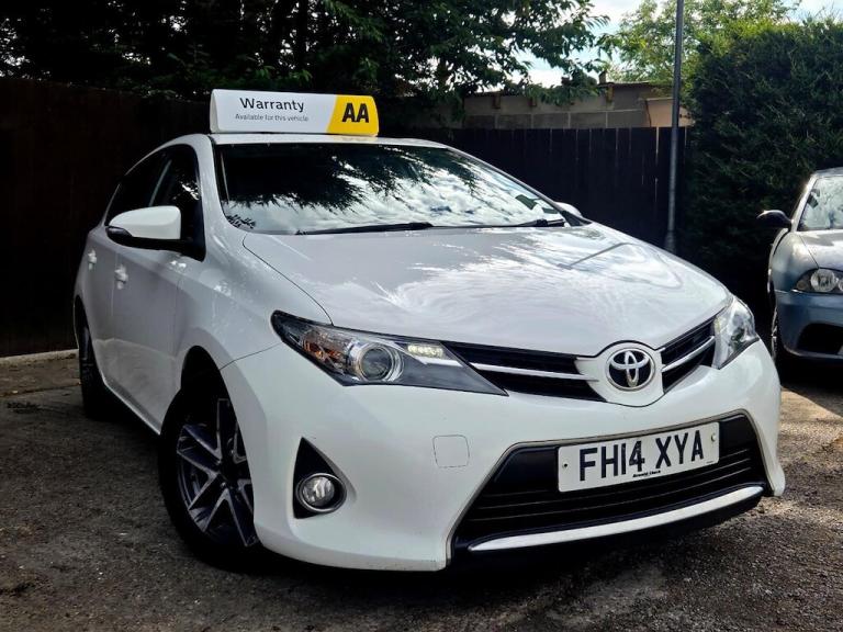 2014 Toyota Auris 1.6 V-Matic Icon+ 5dr Multidrive S HATCHBACK PETROL Automatic