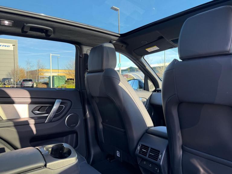 2025 Land Rover Discovery Sport 2.0 D200 Dynamic SE 5dr Auto [7 Seat] ESTATE DIESEL Automatic