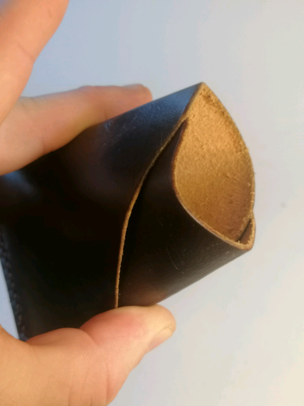  Vintage Real Leather.. Pocket. 