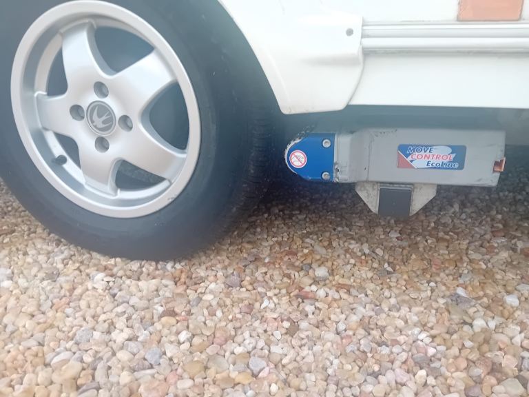 Swift charisma motor mover