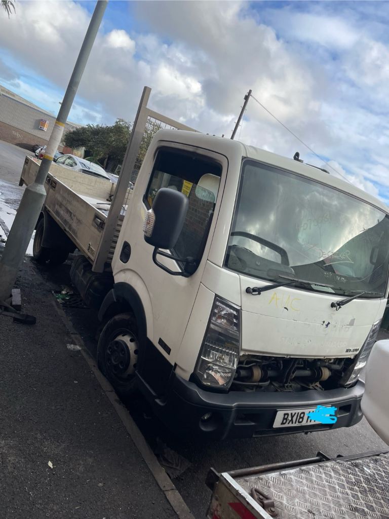 Nissan cabstar NT400 truck BREAKING PARTS ONLY 