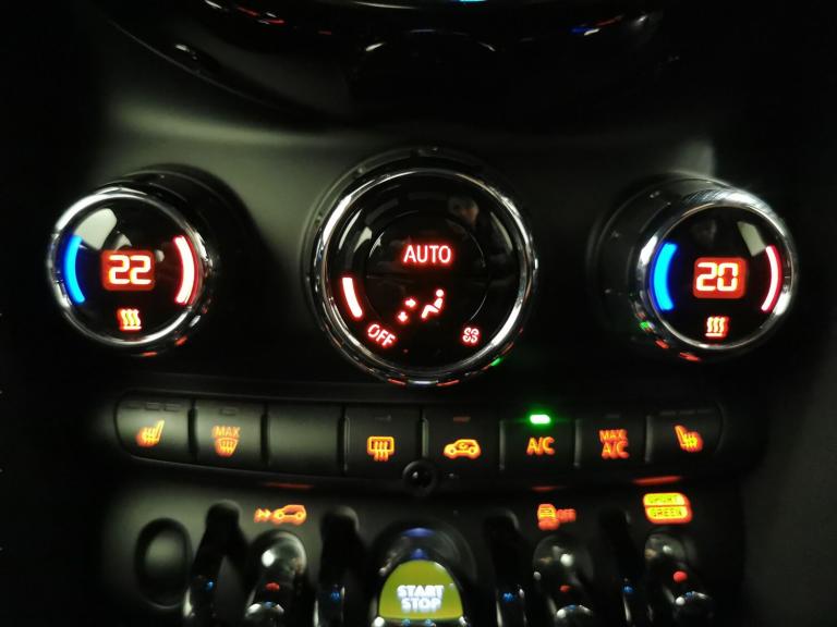 2022 MINI Hatch 135kW Cooper S Level 2 33kWh 3dr Auto HATCHBACK ELECTRIC Automatic