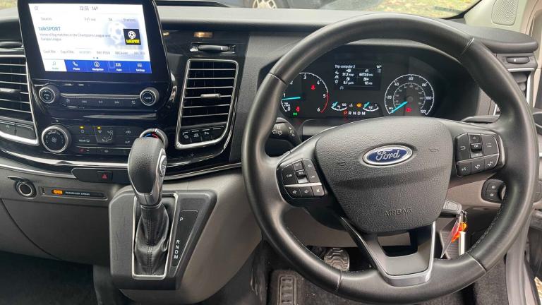 2022 Ford Tourneo Custom 2.0 EcoBlue 130ps L/R 8 Seater Titanium Auto MPV DIESEL Automatic