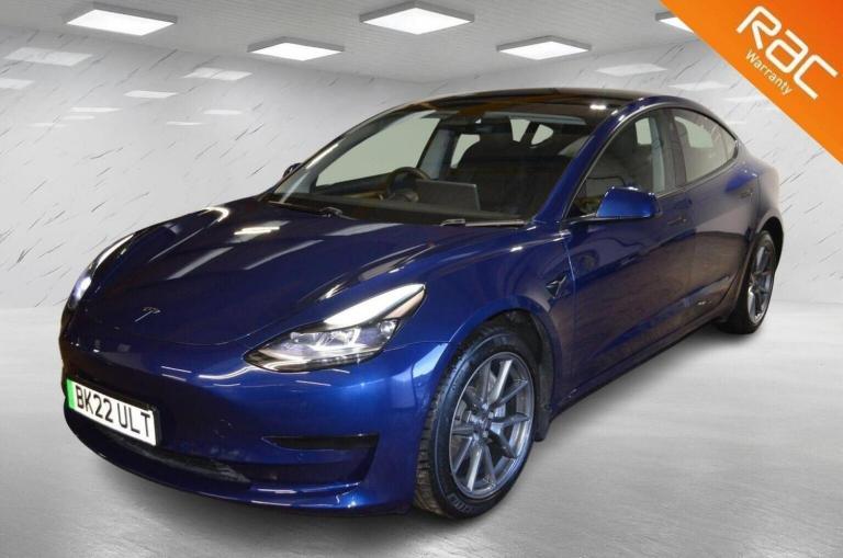 TESLA MODEL 3 Standard Range Plus Auto RWD 4dr 2022
