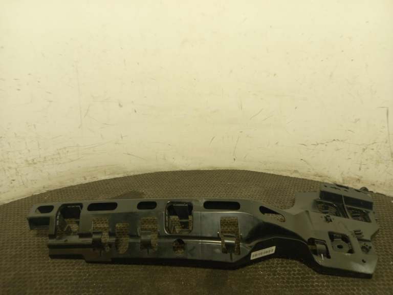Bmw 3 Series Right Rear Outer Bumper Bracket 2018-2026