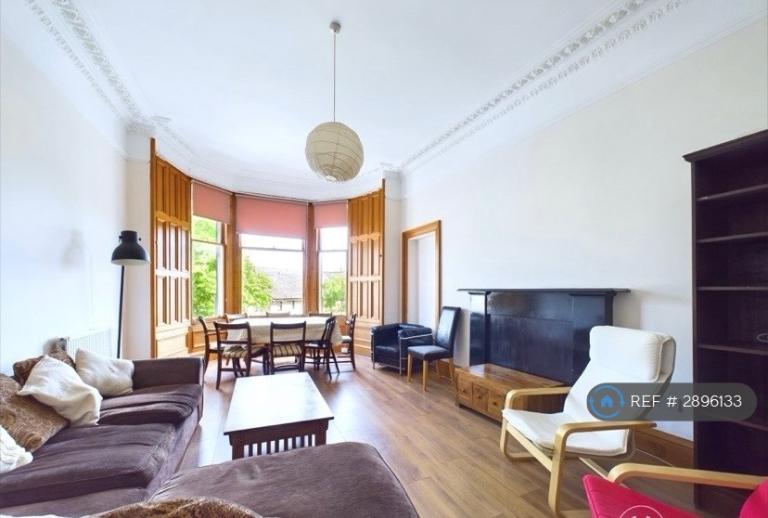 4 bedroom flat in Eyre Crescent, Edinburgh, EH3 (4 bed) (#2896133)
