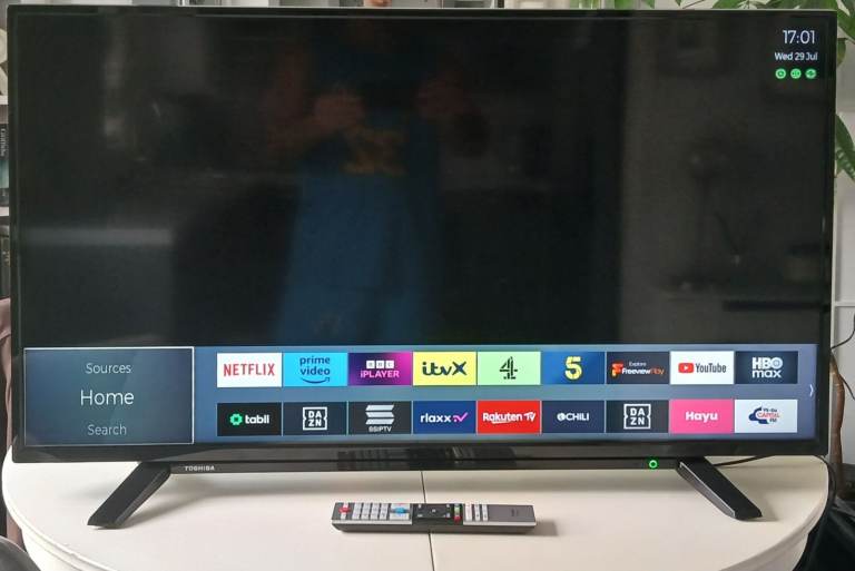 *New* 43" 4K SMART LED TV