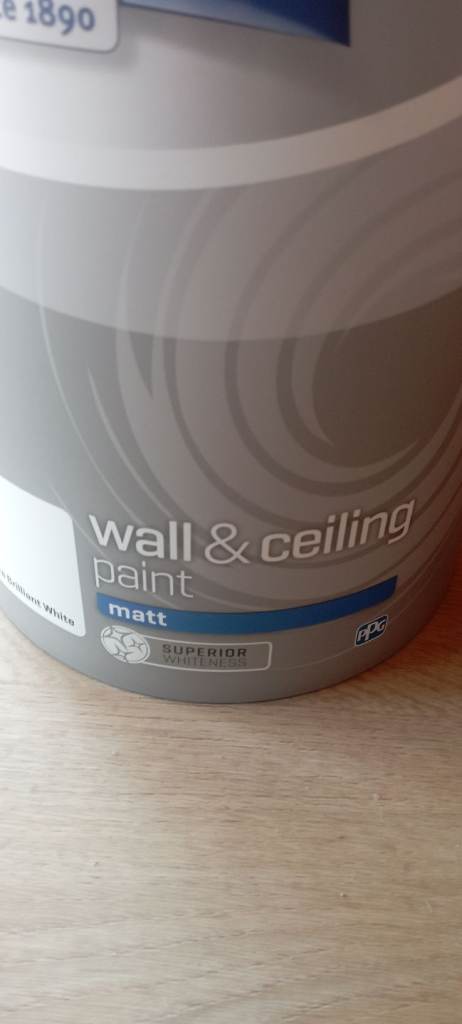Johnstones brilliant white emulsion paint Matt 5l brand new Unopened 