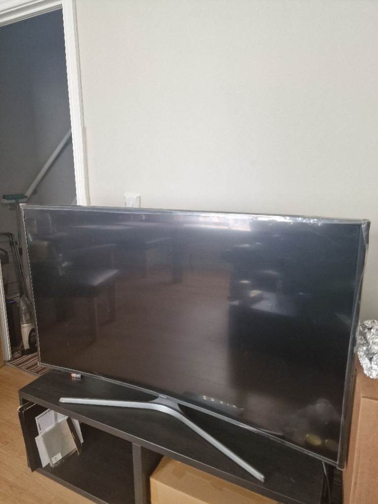 Samsung:  TV, 55'' inch, 4k,Curved Display, Smart TV