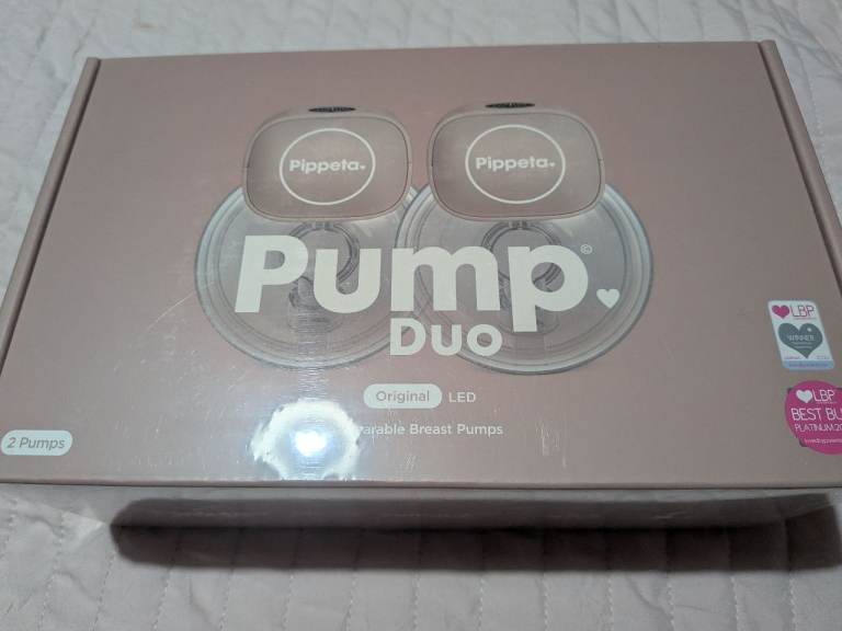 NEW sealed PIPETTA LED Hands-Free Breast Breastfeeding Pump Duo Suction 2 Pack Baby Shower Gift 
