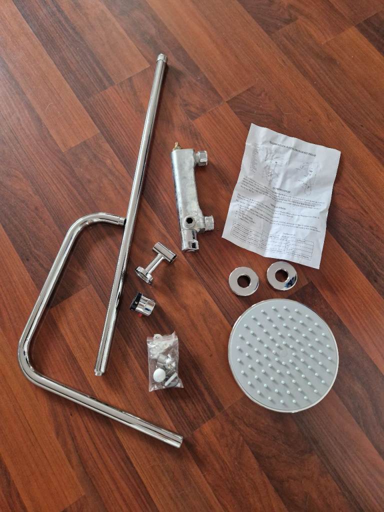 Overhead shower with bits