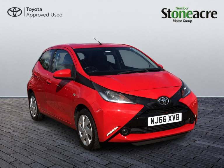 2016 Toyota AYGO 1.0 VVT-i X-Play 5dr HATCHBACK PETROL Manual