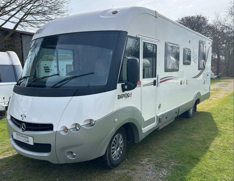 Rapido 891M For Sale, Mercedes Automatic, Island Bed, Garage, Hab Air Con, Solar