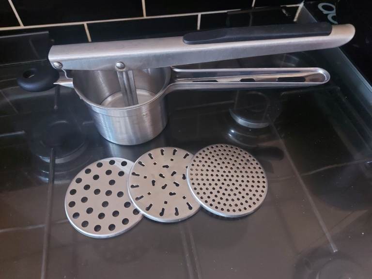 £12 Professional Potato Masher