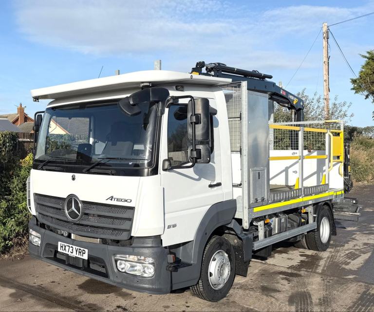 2024 MERCEDES ATEGO 816 POLE CARRIER 1,067 MILES! HIAB REMOTE CRANE A/C EURO-6