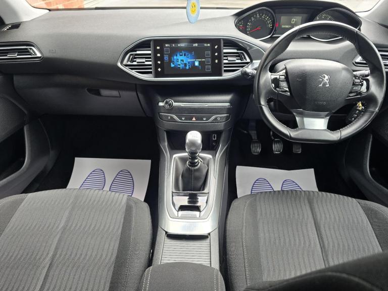 2014 Peugeot 308 1.6 THP Active 5dr HATCHBACK PETROL Manual