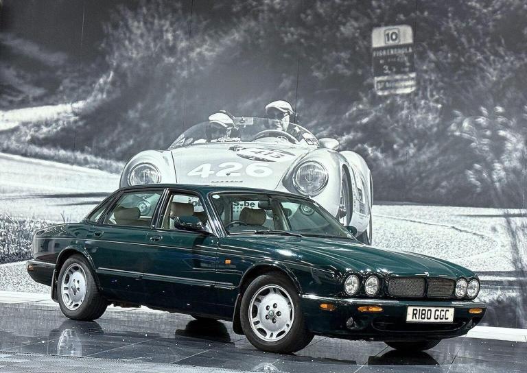 JAGUAR XJ 4.0 Sport 4dr 1997