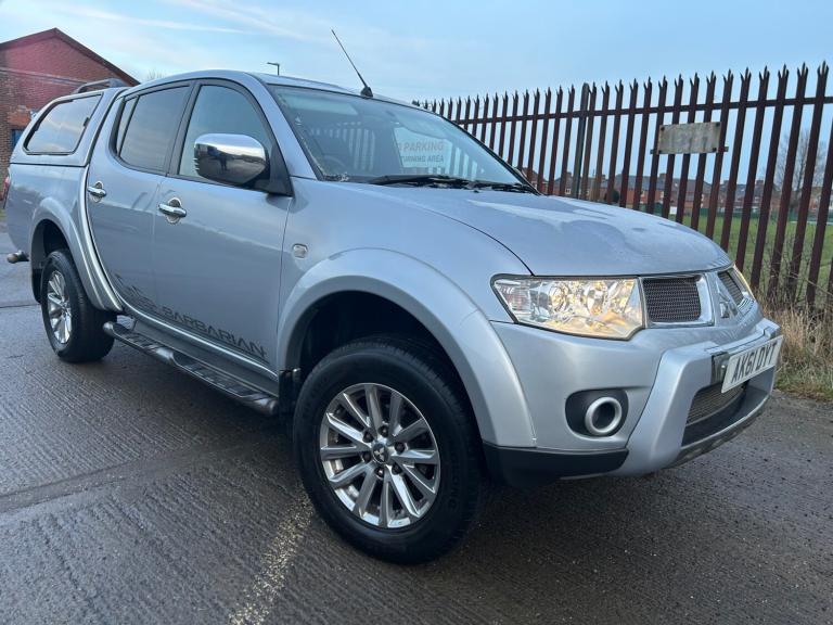 2011 Mitsubishi L200 Double Cab DI-D Barbarian 4WD 176Bhp PICK UP Diesel Manual