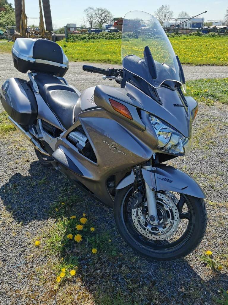 Honda Pan European ST1300 2003